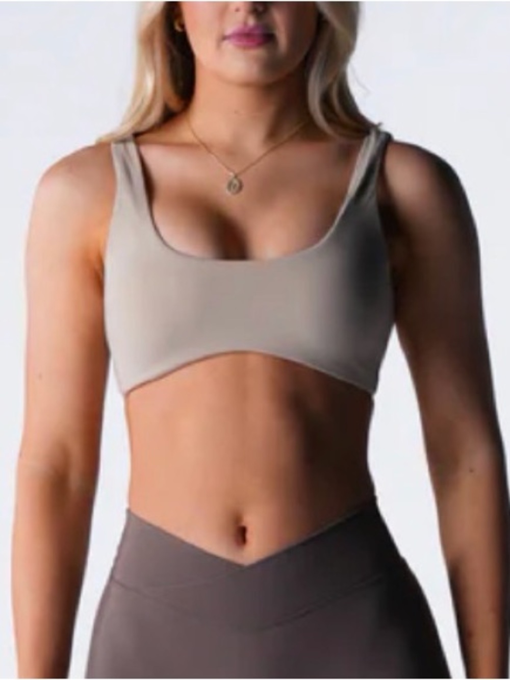 NVGTN Ease Seamless Sports Bra – Taupe, Size Small (NWT)